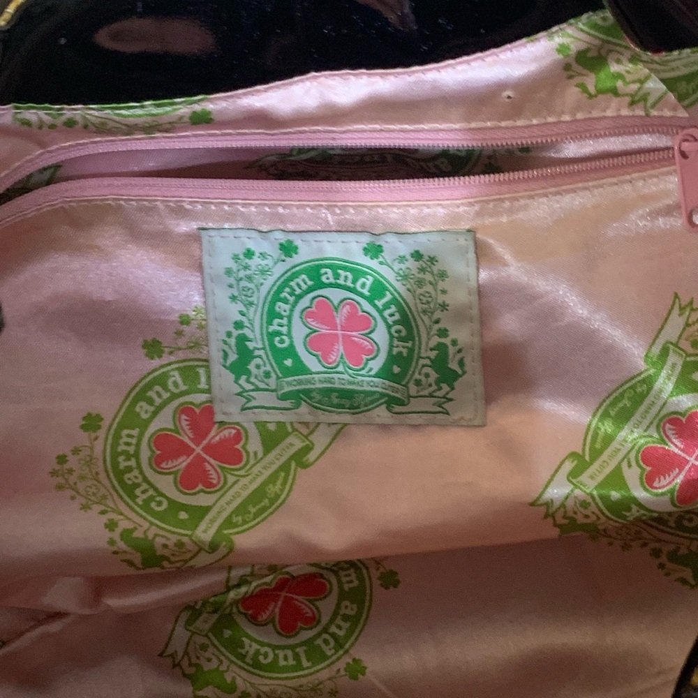 Vintage Charm And Luck Stylish Print HandBag - Picture 3 of 10